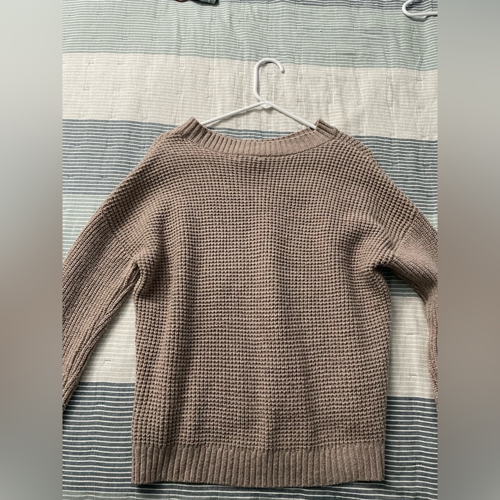 Super cute brown thick sweater